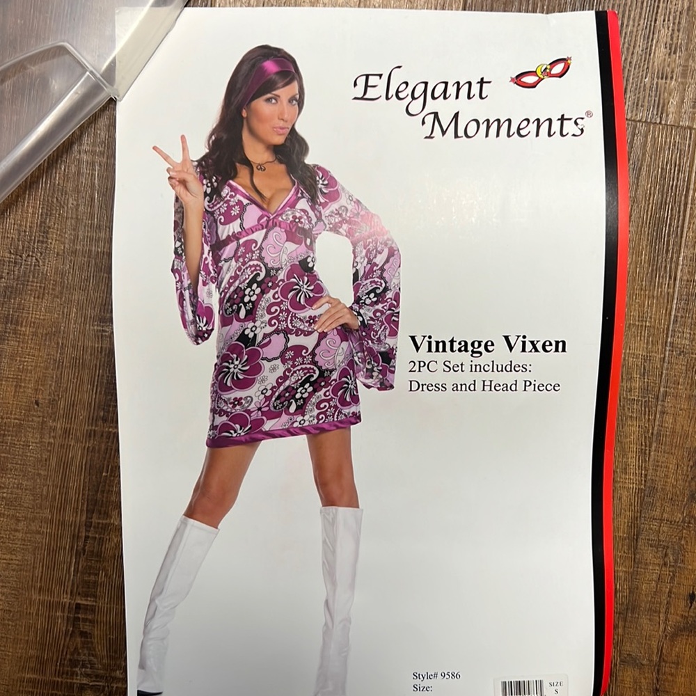 Vintage Vixen Adult Small costume